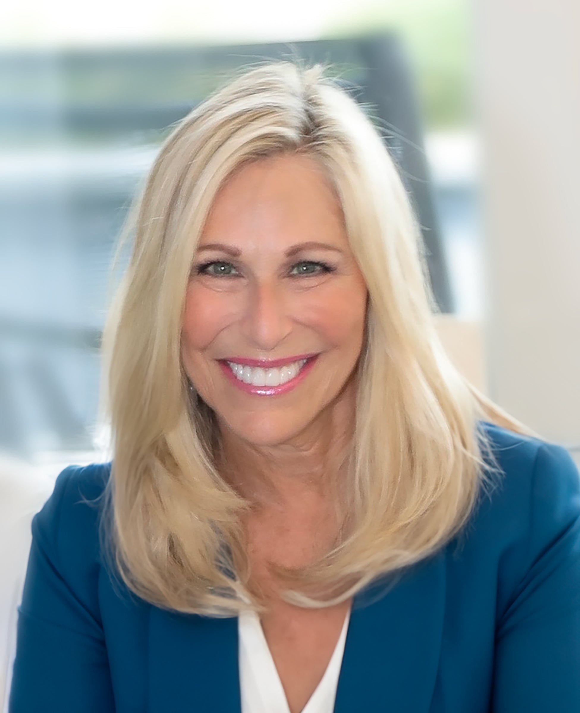 #DGSpotlight: Karyn Schoenbart